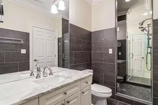 2701 Glenwood Gardens Ln, Raleigh, NC 27608 - Photo 23