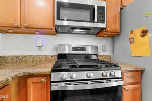 137 Georgetowne Dr, Clayton, NC 27520 - Photo 11