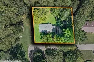 330 Hazelwood Dr, Warrenton, NC 27589 - Photo 3