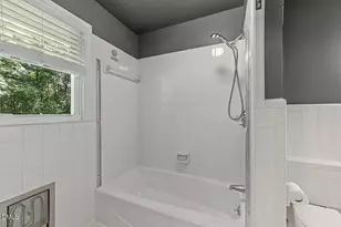 330 Hazelwood Dr, Warrenton, NC 27589 - Photo 17