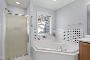 2633 Trailwood Hills Dr, Raleigh, NC 27603 - Photo 39