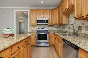113 Uplands Creek Dr, Cary, NC 27519 - Photo 19