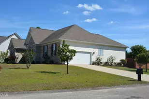 116 Leggett Dr, Cameron, NC 28326 - Photo 5