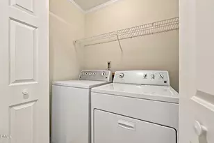 623 New Kent Pl, Cary, NC 27511 - Photo 25