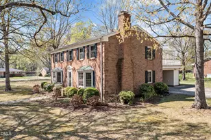 301 Jones St, Graham, NC 27253 - Photo 3