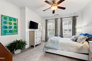 528 Ledbetter Ct, Raleigh, NC 27608 - Photo 27