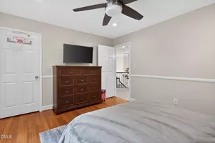 106 Aberson Ct, Cary, NC 27519 - Photo 49