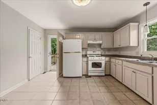 804 Raleigh St, Oxford, NC 27565 - Photo 9
