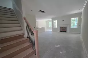 113 Hawthorne St, Louisburg, NC 27549 - Photo 3