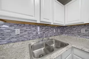 6209 Old Fairground Rd, Benson, NC 27504 - Photo 7