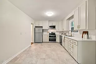 1518 Southwood Dr, Durham, NC 27707 - Photo 11