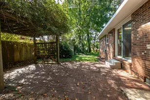 1308 Azalea Dr, Raleigh, NC 27607 - Photo 19