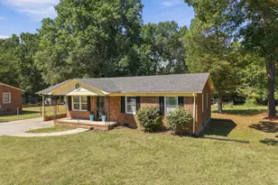 811 Frank St, Roxboro, NC 27573 - Photo 3
