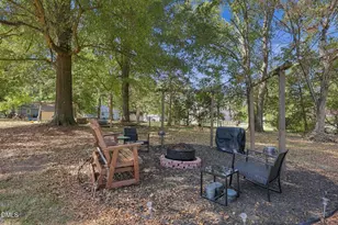 811 Frank St, Roxboro, NC 27573 - Photo 29