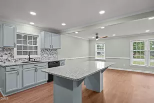 1505 Fairview St, Dunn, NC 28334 - Photo 9