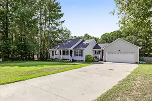 128 Blairwood Dr, Fuquay Varina, NC 27526 - Photo 3