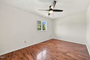 250 S Estes Dr, Chapel Hill, NC 27514 - Photo 21