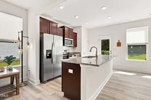 717 Rdg Clf Ln, Zebulon, NC 27597 - Photo 5