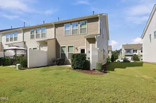 717 Rdg Clf Ln, Zebulon, NC 27597 - Photo 17