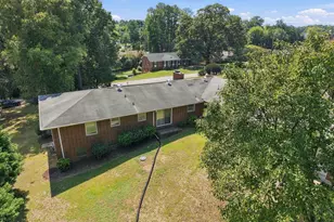 4121 Jane Ln, Raleigh, NC 27604 - Photo 5