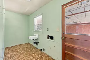4121 Jane Ln, Raleigh, NC 27604 - Photo 9