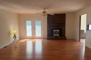 406 Woodruff Rd, Selma, NC 27576 - Photo 5
