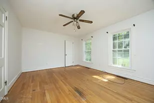 910 Parham St, Henderson, NC 27536 - Photo 5