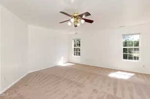 1017 Breeze Ln, Clayton, NC 27520 - Photo 23