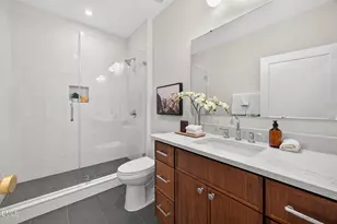 1701 W Club Blvd, Durham, NC 27705 - Photo 17