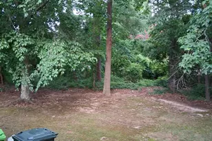 6014 Farm Gate Rd, Raleigh, NC 27606 - Photo 9