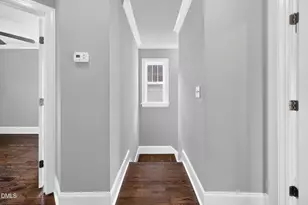 207 Camden St, Raleigh, NC 27601 - Photo 15