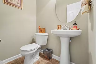 204 Georgetowne Dr, Clayton, NC 27520 - Photo 23