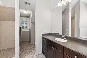 32520 Archdale Dr, Chapel Hill, NC 27517 - Photo 29