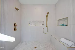 1005 Phoenix Pl, Raleigh, NC 27610 - Photo 15
