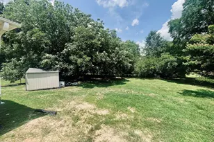 2511 Parrish St, Burlington, NC 27215 - Photo 7
