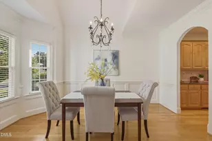 6401 Cedar Waters Dr, Raleigh, NC 27607 - Photo 15