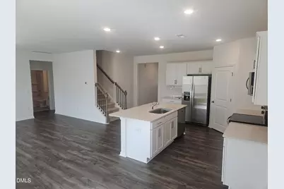 390 Hanging Elm Lane, Fuquay Varina, NC 27526 - Photo 5