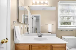 8521 Hawksmoor Dr, Raleigh, NC 27615 - Photo 37