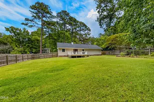 2013 Englewood Dr, Apex, NC 27539 - Photo 27