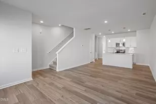 107 Wood Aster Wy, Garner, NC 27529 - Photo 5