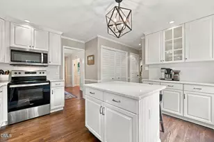 6305 Lakeway Dr, Raleigh, NC 27612 - Photo 17