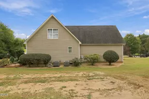 214 Fred McLeod Ln, Coats, NC 27521 - Photo 45