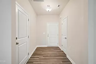 871 McKenzie Pk Ter, Wendell, NC 27591 - Photo 5