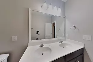 909 Wild Lilac Ct, Zebulon, NC 27597 - Photo 15