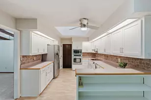 706 Queensferry Rd, Cary, NC 27511 - Photo 19