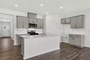 24 Tuscarora Dr, Fuquay Varina, NC 27526 - Photo 5