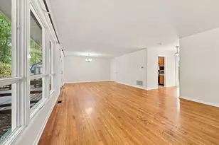 404 Longleaf Dr, Chapel Hill, NC 27517 - Photo 11