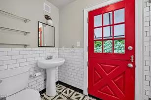 2625 Dover Rd, Raleigh, NC 27608 - Photo 39