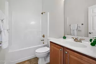 914 Tupelo Glen Ct, Fuquay Varina, NC 27526 - Photo 37