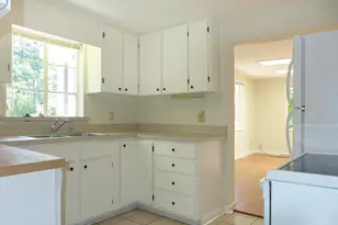 228 Barclay Rd, Chapel Hill, NC 27516 - Photo 7